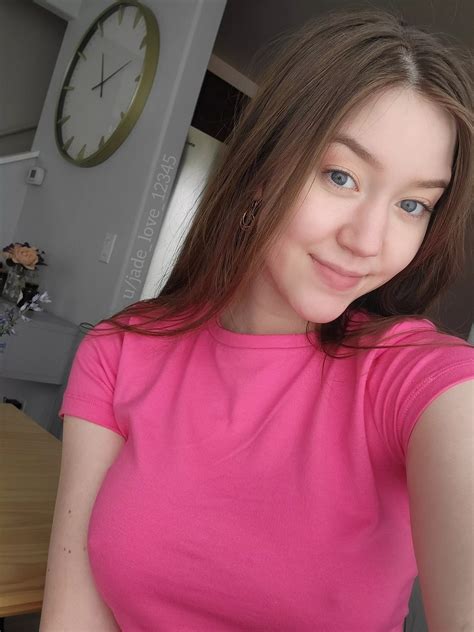 No Bra Under My Pink T Shirt Nudes Pokies Nude Pics Org