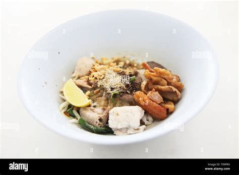 Hot And Spicy Thai Noodle On Tom Yum Soup Stock Photo Alamy