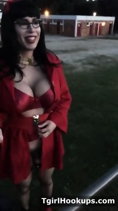 Maeva French Public Flashing And Vegetable Anal