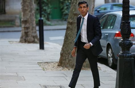 Rishi Sunak Tops New U K Prime Minister Vote As Only Four Remain In