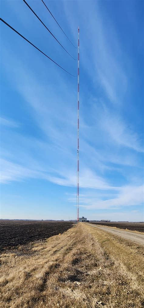 KVLY-TV Mast in Blanchard | Atlas Obscura