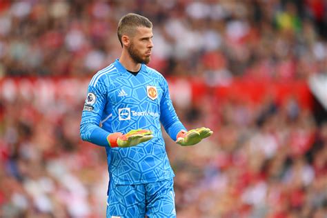 De Gea faces uncertainty over Manchester United future