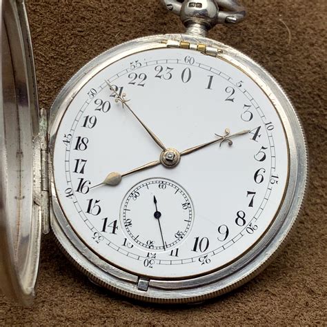 hour indication fusee pocket  mokum watches