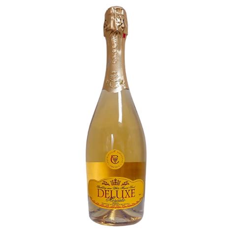 Cricova Deluxe Champagne Sweet Moscato – Ararat Beverages