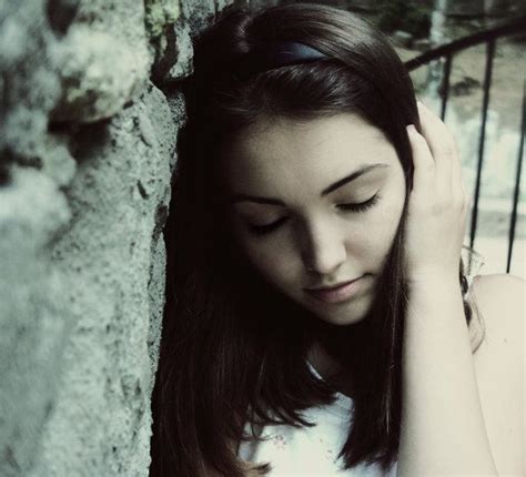 Dora Lovey Doralovey Deviantart Beauty Brunette Hair