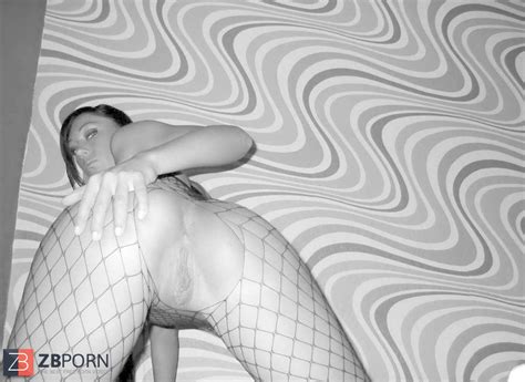 Super Hot Stunner In Fishnet Figure Suit ZB Porn