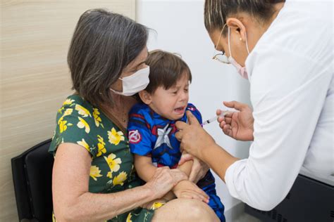 Ministério da Saúde recomenda dose de reforço da vacina contra Covid 19