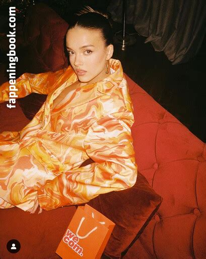Anna Zak Annazak12 Nude The Fappening Photo 2934247 FappeningBook