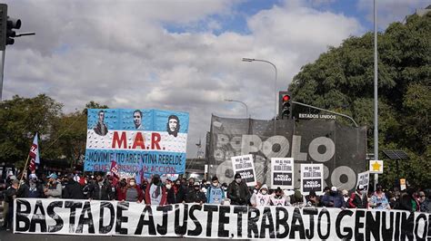 Marcha Federal Piquetera Caba Reclamó Al Gobierno Nacional Una Mesa De Diálogo Para Dar