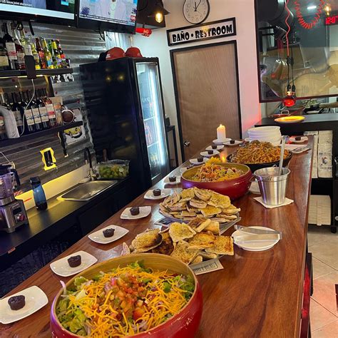 Big Boy Food Comsuite