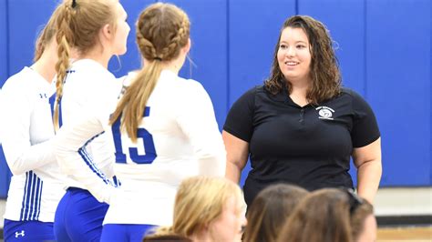 Fort Defiance volleyball falls to Hidden Valley as magical season ends