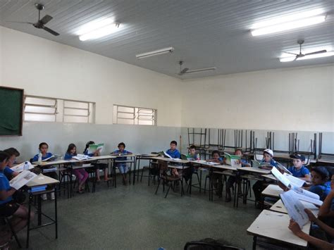 Escola Estadual Nova Itamarati: Leitura, um bom começo.