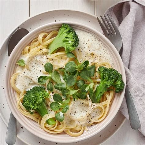 Linguine Med Broccoli Och Osts S Recept Ica Se