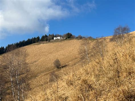 Un Itinerario Ad Anello Sul Monte Bolettone