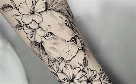 Tatuagem Tudo Passa Com Borboleta - Tatuagem de leão com flores: 30 tattoos cheias de atitude e beleza