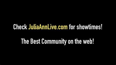 Mature Fucks Herself Videos XVIDEOS