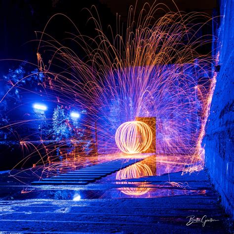 35 Beautiful Examples of Light Painting Photography - The Photo Argus