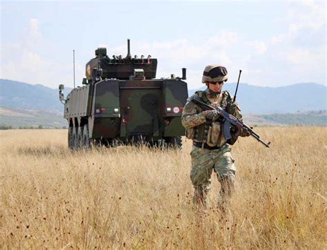 În Baia Mare, se fac angajări în armată! - Graiul Maramureșului