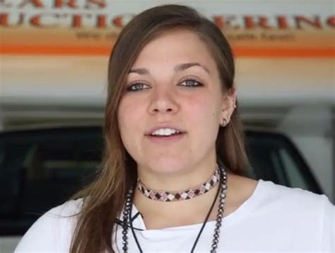 Emily Wears Hot Age Wiki Bio Net Worth Biography