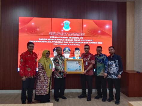 Pemkot Pangkalpinang Terima Bkn Award