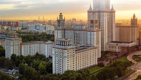 Получите профессию Digital-маркетолога в МГУ