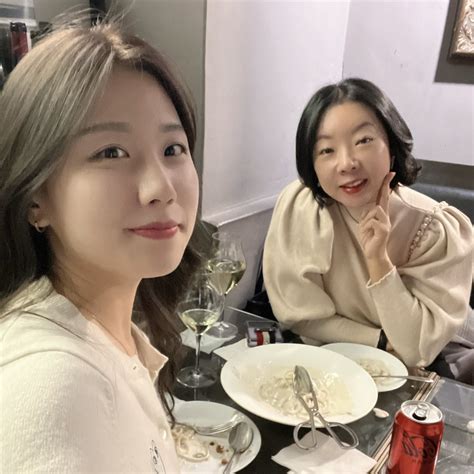 Jeesun Park On Twitter Dinner Date With SophieAhn1