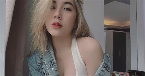 Nhan sắc u mê không lối thoát của hot girl làng game sắp lên xe hoa vẫn khiến fan nam điêu đứng