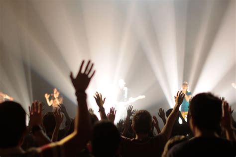 youth praise  worship