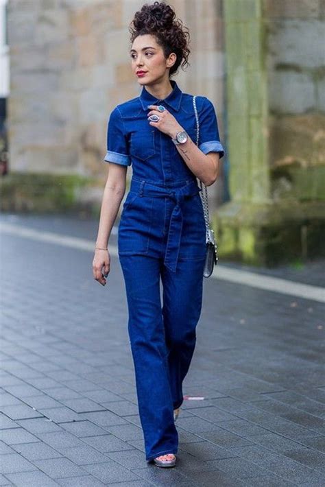 100 джинсовых комбинезонов, которые гарантируют эффектный образ!