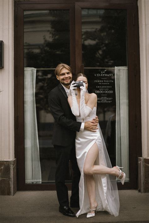 Из Казани с любовью: камерная свадьба с красными акцентами - Weddywood