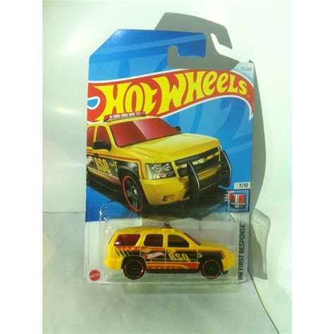 Hot Wheels 2024 HW First Response 迷你係列 7 07 雪佛蘭 Tahoe 黃色 by 蝦皮購物