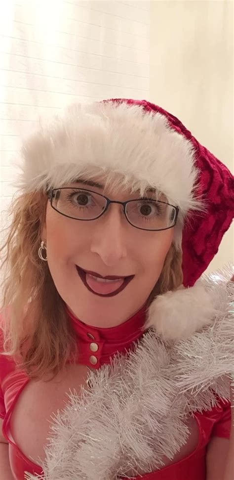 Merry Christmas Everybody 24 Nude Pics XHamster