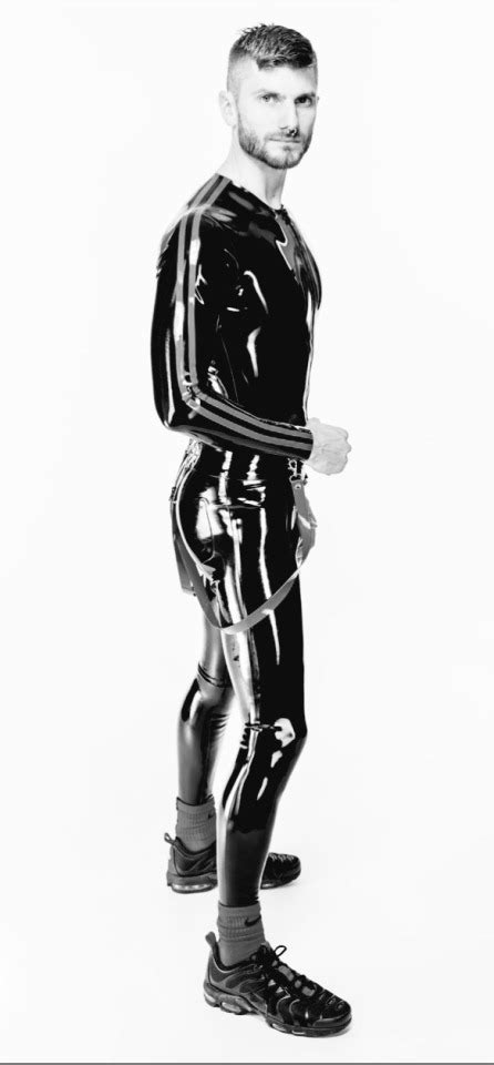 Hot Guys In Rubber Latex Tumblr Tumbex