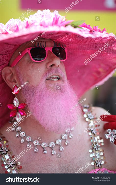 7,255 Pink Hut Images, Stock Photos & Vectors | Shutterstock