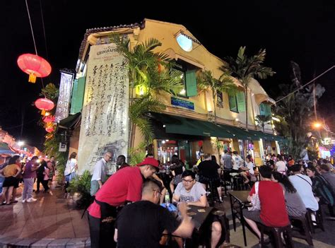 Geographers Cafe @ Jonker Walk on Lunar New Year's Eve : r/malaysia