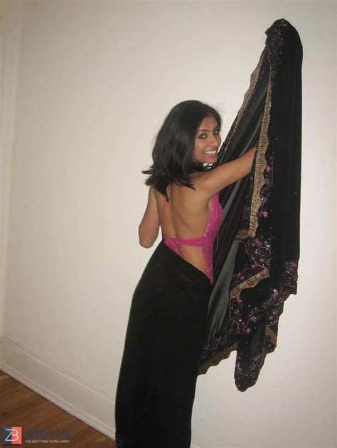 Indian Desi Stunner ZB Porn