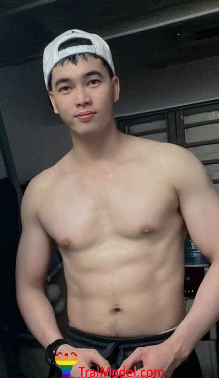 Boy gym phục vụ sex tốt ngoan ngoãn đẹp trai bú liếm rất dâm traimodel