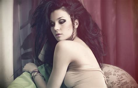 Wallpaper eyes look girl photo model hair brunette for mobile and desktop section девушки