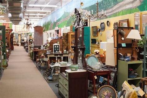 West End Antiques Mall - Arthurious