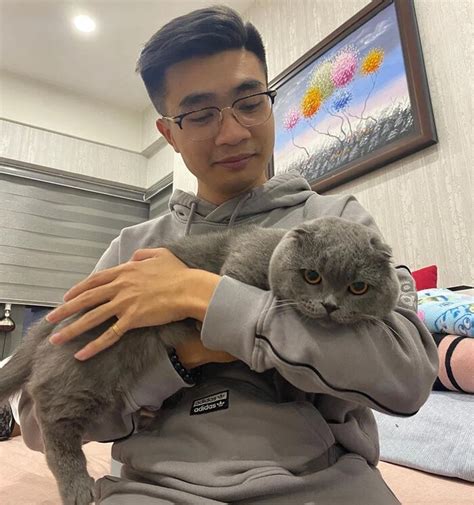 Lê Thị Khánh Huyền từ hot girl trùm phốt đến phu nhân thiếu gia Cao Lãnh Người nổi tiếng