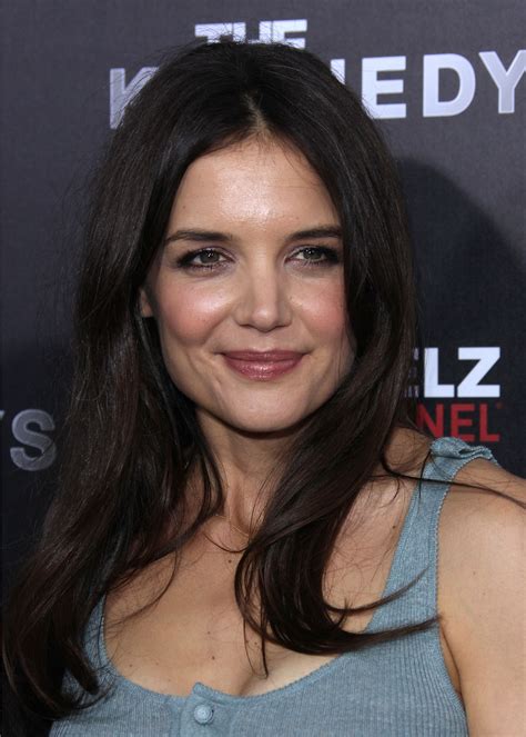 51 Famous Actresses With Black Hair Hood Mwr