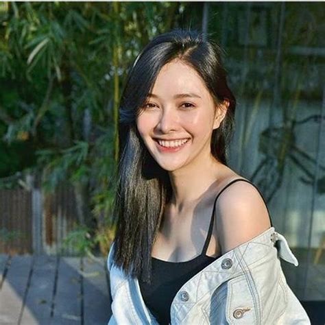 D N Hot Girl Xinh P V Sang Ch Nh To N Hoa H U Ng I M U C A L O Titanic N I M I Th C