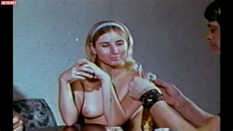 Naked Tricia Opal In Melissa S Inside Straight