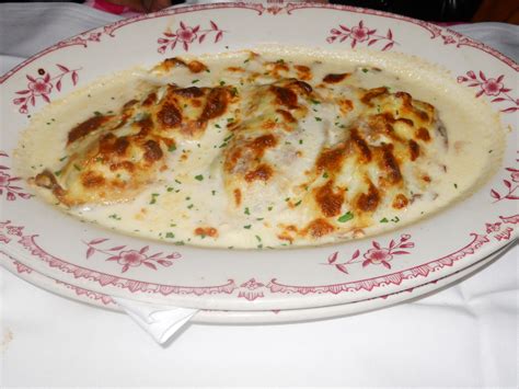 Nibbles of Tidbits, a Food BlogMaggiano's Little Italy - Make