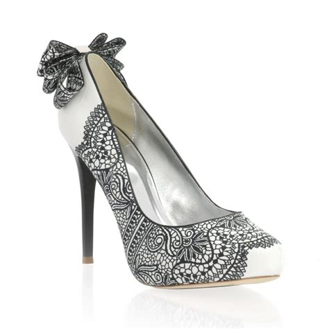 Свадебные туфли 2013