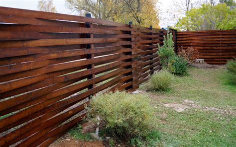 Доска для забора естественной влажности - строганная или с закругленным ...