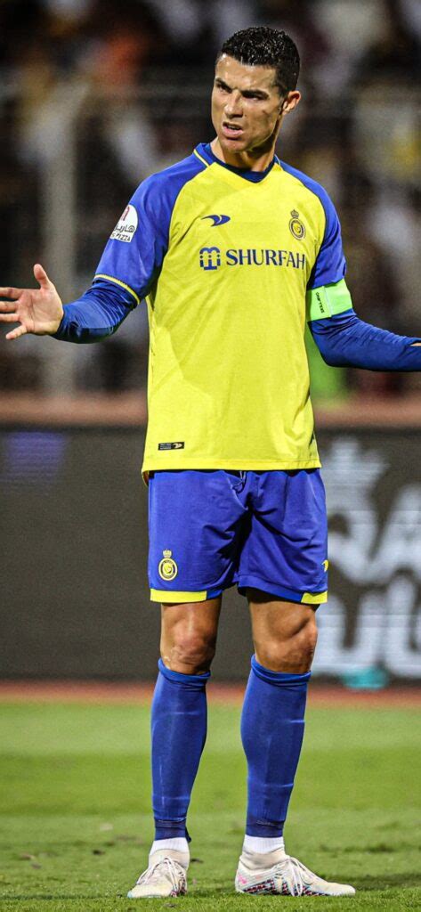 Top Best Cristiano Ronaldo Al Nassr Iphone Wallpapers Hq