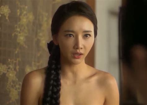 8 quả bom sex mới trên màn ảnh Hàn