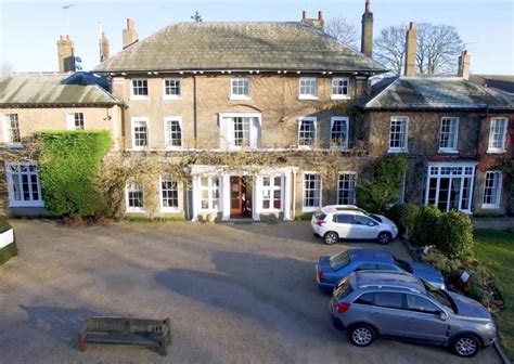 Edge Grove Private School Near London United Kingdom