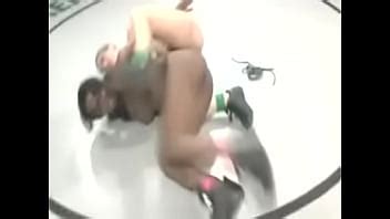 COMPILACIÓN DE PIERNAS Y DESNUDOS 74 XVIDEOS